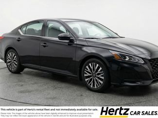 Used 2025 Nissan Altima 2.5 SV video 1
