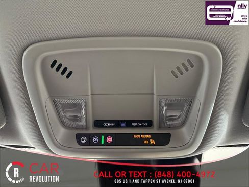 Used 2023 Chevrolet Malibu LT image 42