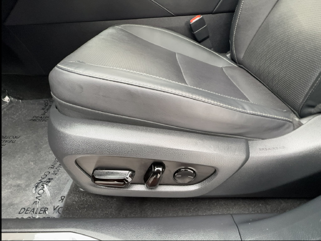 Used 2023 Lexus RX 350 Premium Plus w/ Cold Area Package FWD image 25