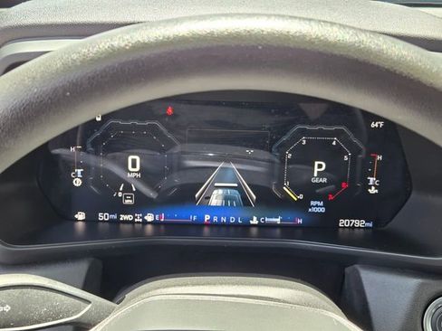 Certified 2024 Chevrolet Colorado Trail Boss w/ Advanced Trailering Package AWD/4WD image 19
