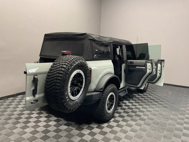 Used 2023 Ford Bronco Big Bend w/ Sasquatch Package AWD/4WD image 28