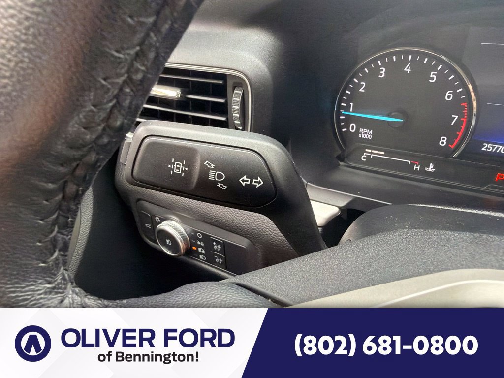 Used 2022 Ford Explorer XLT w/ Equipment Group 202A AWD/4WD image 35