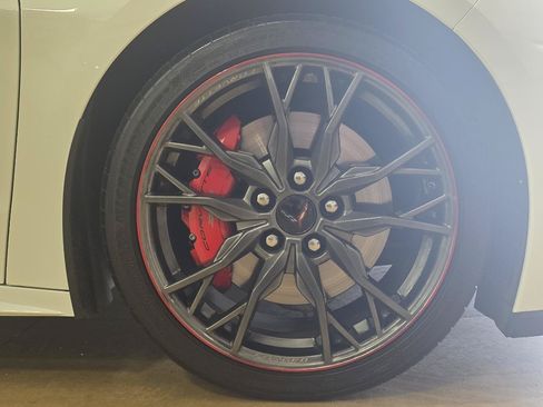 Used 2023 Chevrolet Corvette Stingray Preferred Cpe w/ Z51 Performance Package RWD image 10
