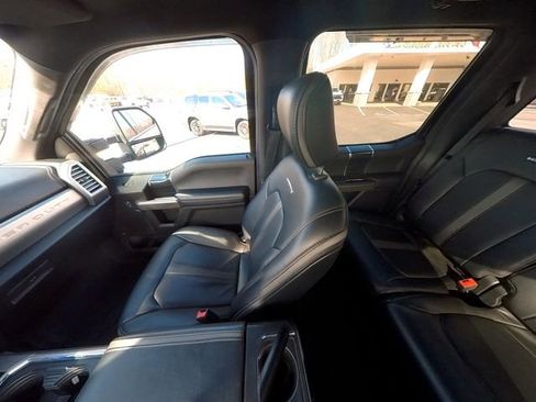 Used 2021 Ford F250 Platinum image 32