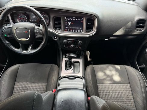 Used 2019 Dodge Charger GT image 9
