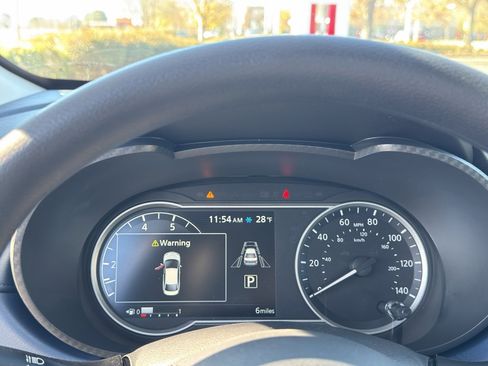 New 2025 Nissan Versa SV w/ Trunk Package image 20