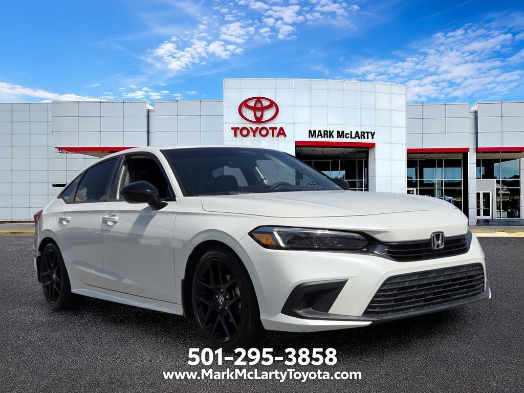 Used 2023 Honda Civic Sport image 7