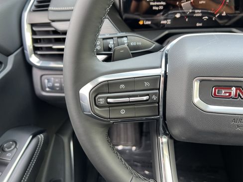 New 2026 GMC Acadia Elevation w/ Black Edition AWD/4WD image 31