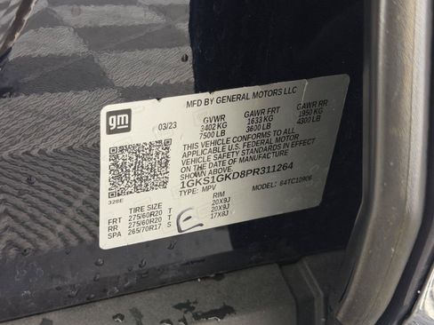 Certified 2023 GMC Yukon XL SLT w/ SLT Luxury Package RWD image 36
