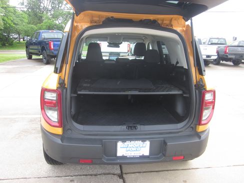Used 2022 Ford Bronco Sport Big Bend w/ Convenience Package AWD/4WD image 9