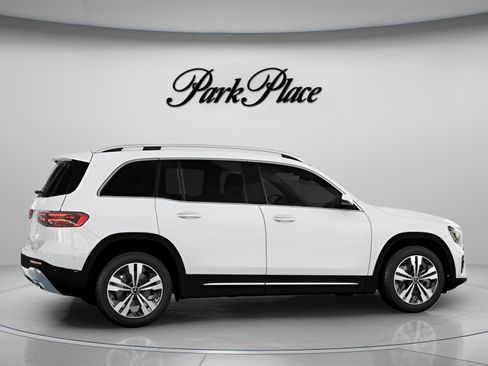 Certified 2026 Mercedes-Benz GLB 250 image 23