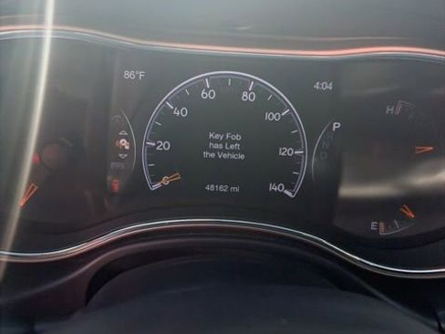 Used 2017 Jeep Grand Cherokee Limited image 23