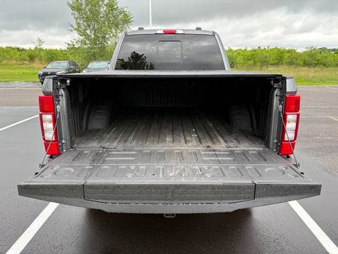 Used 2022 Ford F350 XLT w/ XLT Premium Package AWD/4WD image 4