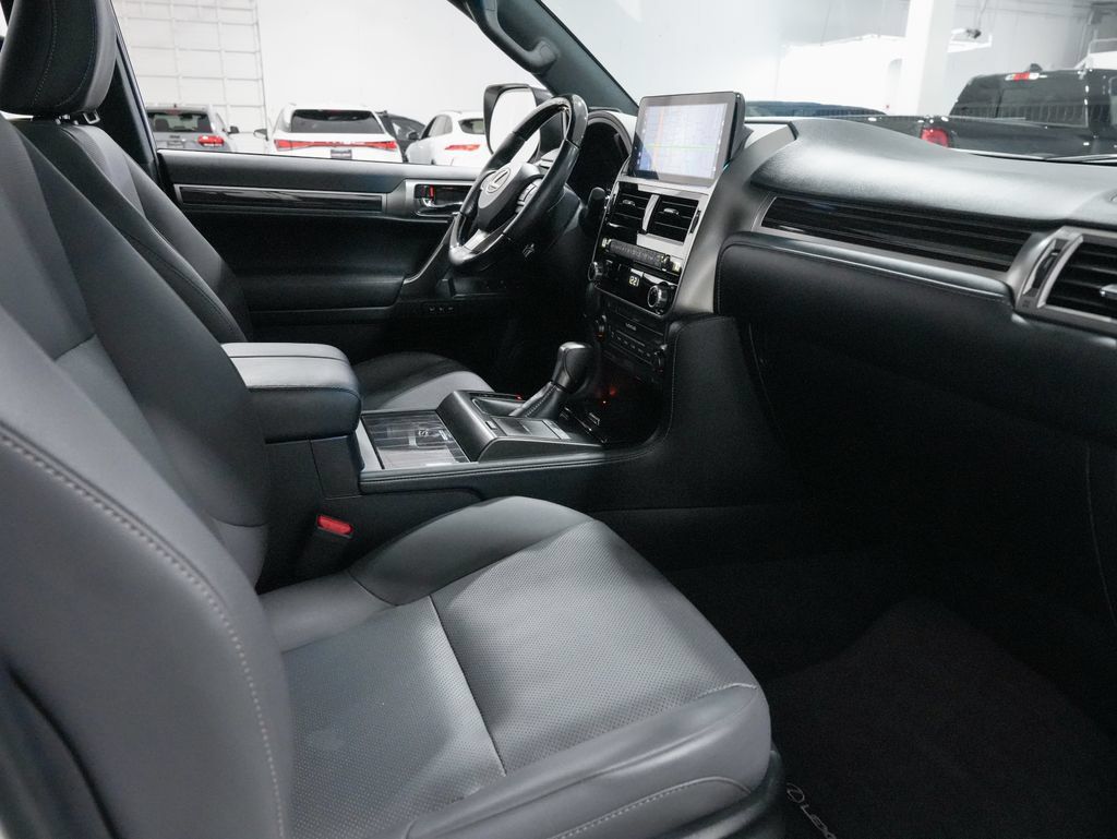 Used 2023 Lexus GX 460 Premium w/ Premium Plus Package AWD/4WD image 24