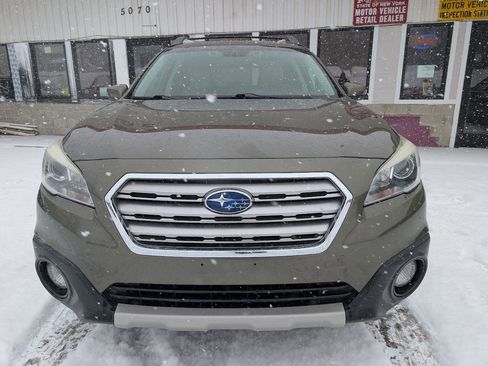 Used 2015 Subaru Outback 2.5i Limited image 2