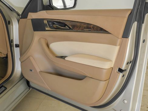 Used 2015 Cadillac CTS Luxury image 40