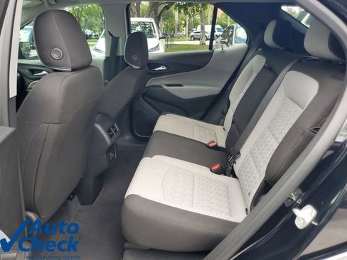 Used 2023 Chevrolet Equinox LS w/ LS Convenience Package FWD image 11