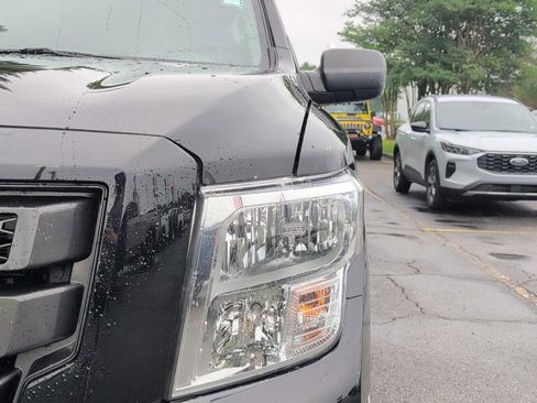 Used 2023 Nissan Titan SV RWD image 13
