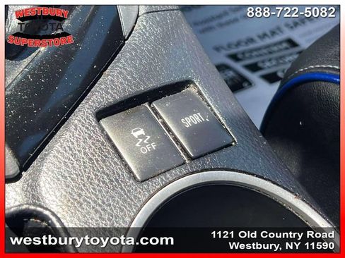 Used 2018 Toyota Corolla SE w/ Carpet Mat Package (TMS) FWD image 30