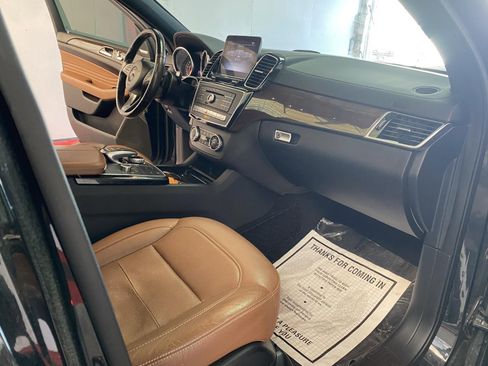 Used 2019 Mercedes-Benz GLE 43 AMG 4MATIC Coupe w/ Premium 3 Package image 8