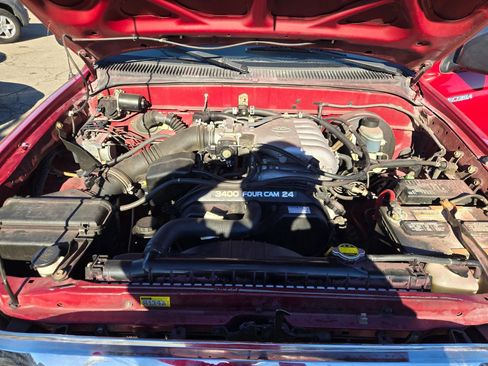 Used 2004 Toyota Tacoma PreRunner image 28