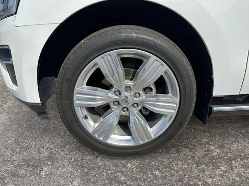 Used 2024 Ford Expedition Max King Ranch image 8
