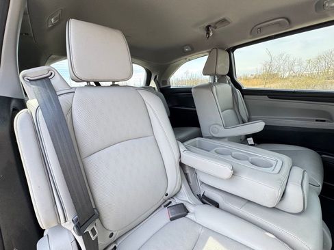 Used 2023 Honda Odyssey Elite image 28