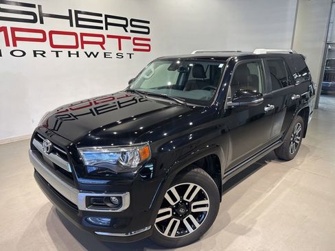 Used 2023 Toyota 4Runner Limited AWD/4WD image 2