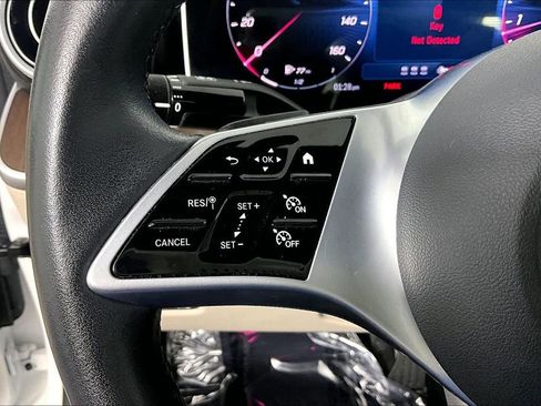 Used 2025 Mercedes-Benz C 300 Sedan image 17