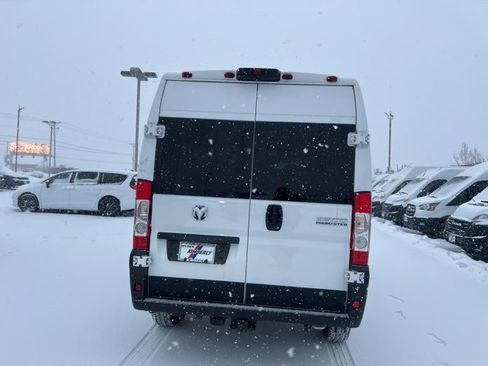 Used 2025 RAM ProMaster 3500 w/ Crew Van Package image 5
