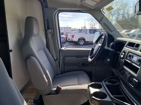 New 2025 Ford E-350 and Econoline 350 Super Duty w/ Interior Upgrade Package image 13