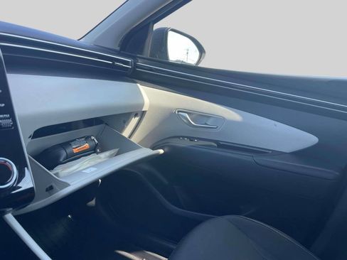Used 2020 Hyundai Kona Limited AWD/4WD image 31