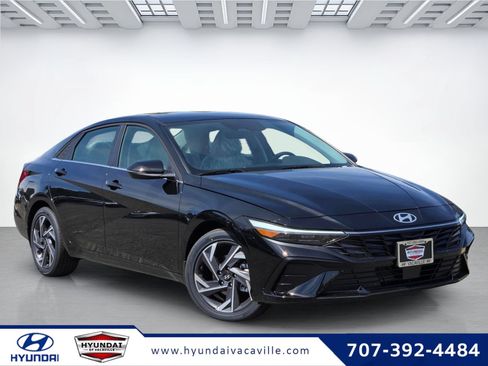 New 2026 Hyundai Elantra Limited FWD image 1