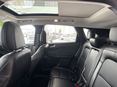 Used 2024 Ford Escape Platinum image 28