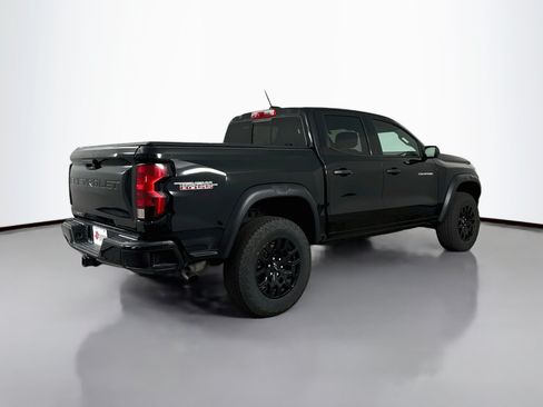 Used 2024 Chevrolet Colorado Trail Boss w/ Technology Package AWD/4WD image 7