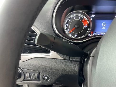 Certified 2022 Jeep Cherokee Limited w/ Elite Package image 15