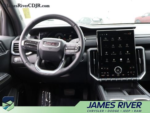 Used 2026 GMC Acadia Elevation w/ Elevation Premium Package image 20
