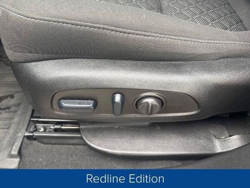 Used 2022 Chevrolet Blazer LT w/ Redline Edition FWD image 10