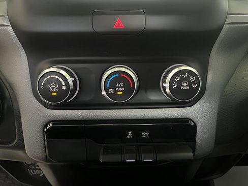 Used 2021 RAM 1500 Tradesman AWD/4WD image 16