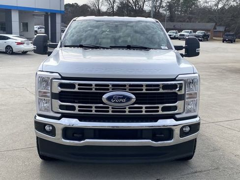 Used 2024 Ford F250 XLT image 10