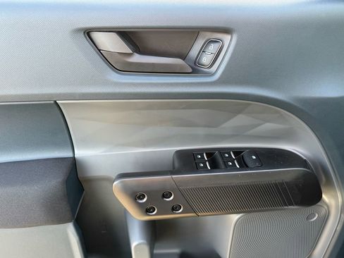 New 2026 Ford Maverick XL AWD/4WD image 9