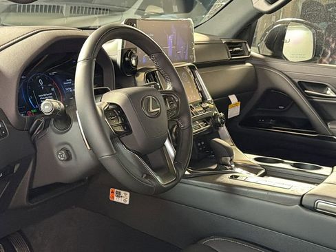 New 2026 Lexus LX 700h Luxury image 27