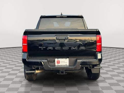 Used 2024 Toyota Tacoma TRD Sport image 6