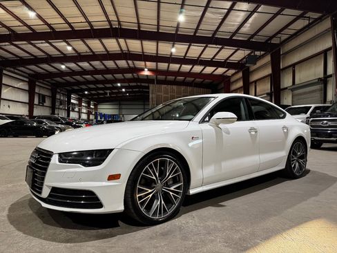 Used 2016 Audi A7 3.0T Premium Plus w/ 20" Wheel & Tire Package image 2