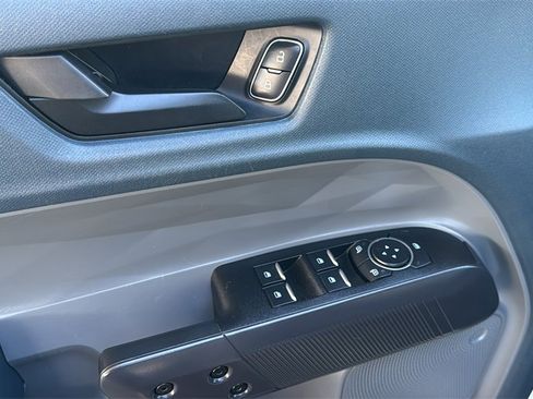 Certified 2024 Ford Maverick XLT w/ XLT Luxury Package image 20