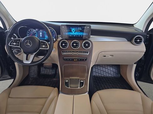 Used 2021 Mercedes-Benz GLC 300 4MATIC Coupe image 10