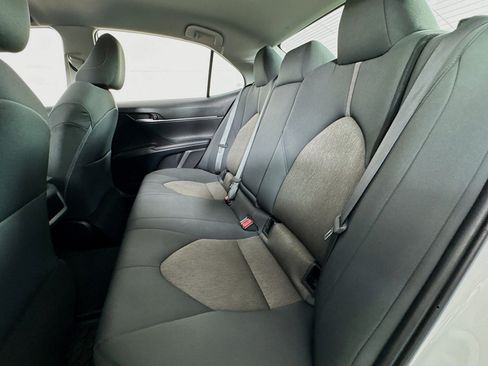Used 2023 Toyota Camry LE FWD image 7