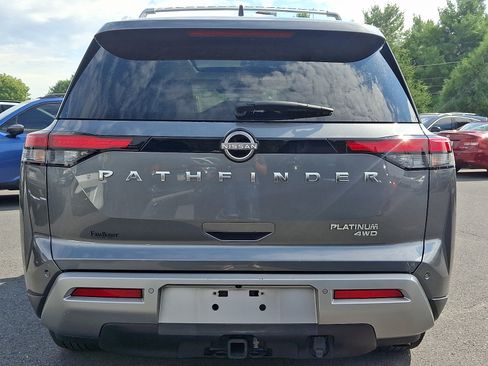 Certified 2022 Nissan Pathfinder Platinum w/ Lighting Package (N92) AWD/4WD image 5