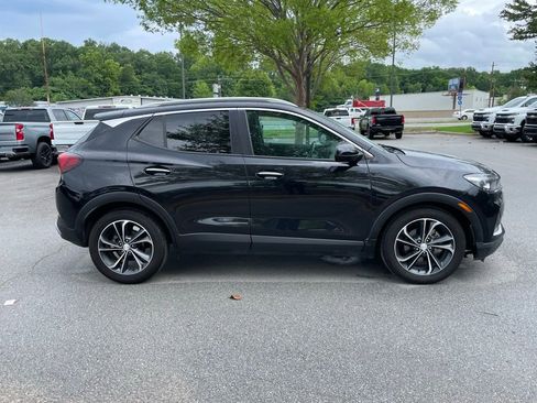 Used 2022 Buick Encore GX Select FWD image 9