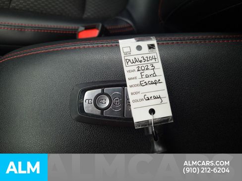 Used 2023 Ford Escape ST-Line image 37